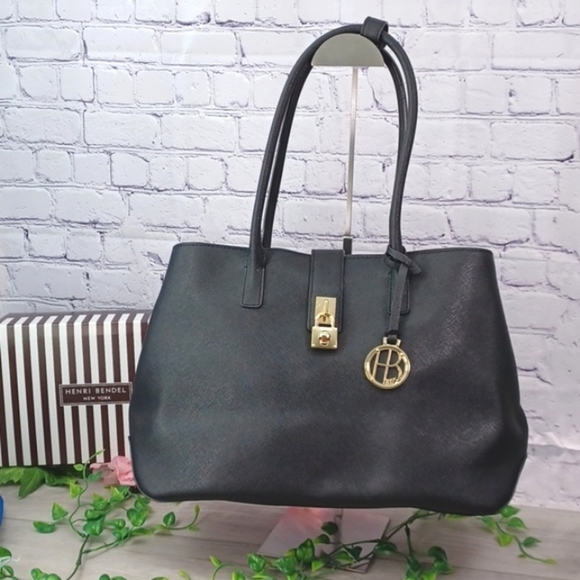 henri bendel Handbags - Henri Bendel West 57th Day Tote- NWOT